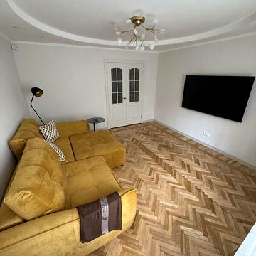 Продаж 3к Квартира Космонавтів проспект
