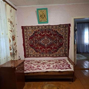 Здається будинок в с. Яснозіря  для сімї з дітьми
