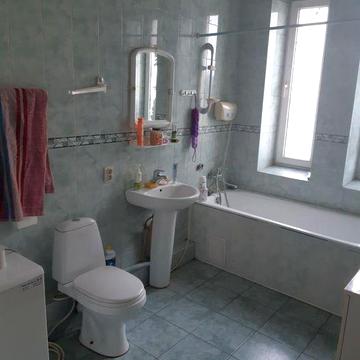 Сдам 2х комнатную ЖК Молочная 11