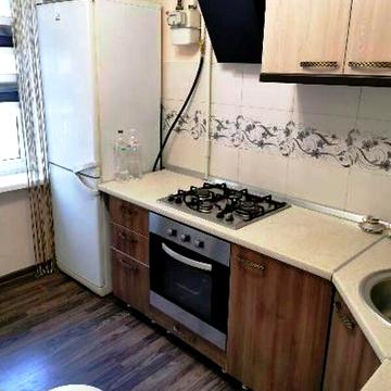 Довгострокова оренда 3к Квартира Янгеля Академіка вулиця