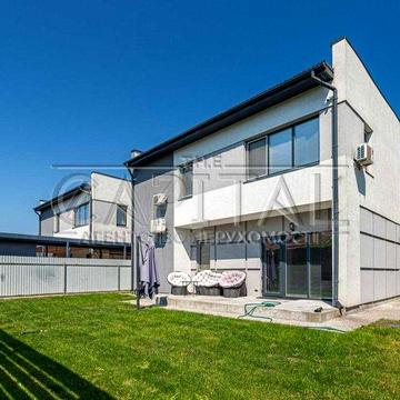 Продажа 5к Дом 145м Гатное ул. Сирка с ремонтом 4ре сотки