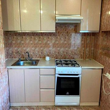 Сдается 3 кв. в р-не пл. Фестивальной.