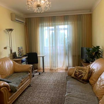 Продам ЦЕНТР, парк Глобы  3 комн. Староказацкая, кирпичная ВЫСОТКА