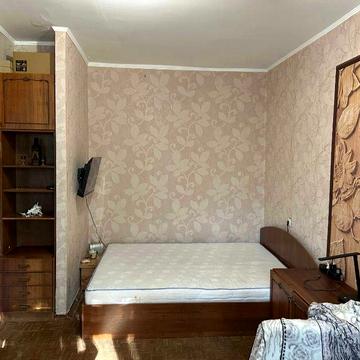 Продам 1 кім квар метро Дорогожичі вул Вавилових 18 Правий берег Центр