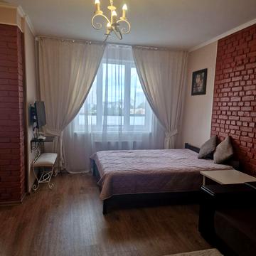 Київська вул., 245