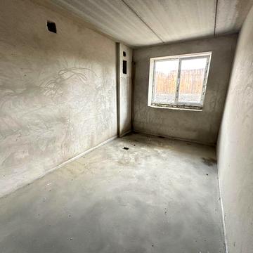 Однокімнатна квартира в зданому будинку