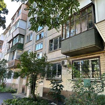 Продаж 2- х кім Київ Дніпровський р-н, вул. Дашкевича 19