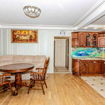 3-х кімнатна квартира, 80 кв.м. Центр, Листопад, ОЦЕВУМ