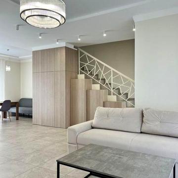 Оренда котеджу в новому районі