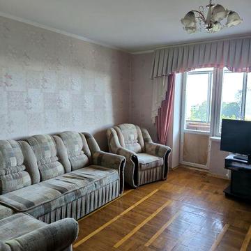 Продам 3 кімнатну квартиру вул. Велика Бердичіська