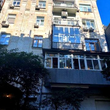 Продаж елітної квартири в Голосіівському районі