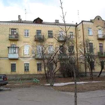 Коновальця Євгена (Щорса), 17