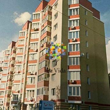 Продаж 3к квартири вул. Салютна 1Б
