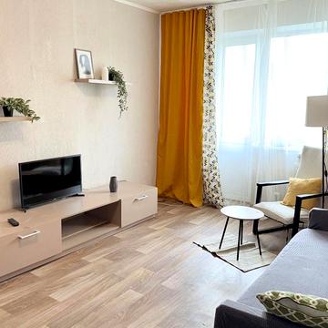 Микільсько-Слобідська вул., 4