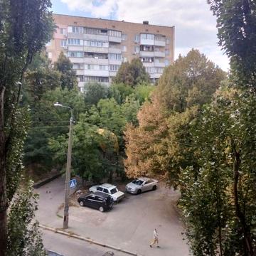 Петропавлівська вул., 13/8