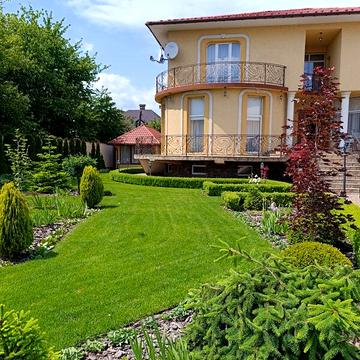 Продаж 5к Дім Миру вулиця