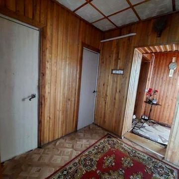 ПРОДАЖ! Трикімнатна квартира в селищі Локачі
