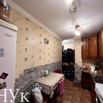Відродження просп., 26а
