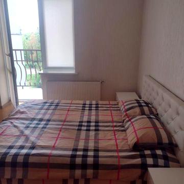 Оренда стильної 2 кім. кв. Незалежності ( Майзлі)