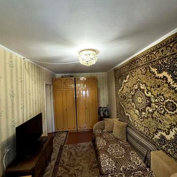 Продам 2х ком квартиру Киевском районе на 8/9 в жилом мостояни