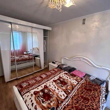 Довгострокова оренда 3к Квартира Хмельницького Богдана вулиця