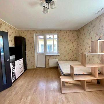 Квартира з ремонтом 38кв.м., у затишному місці, парк Покровський