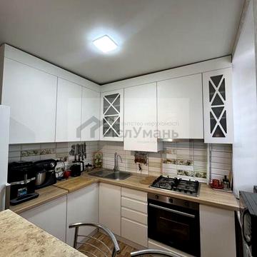 Продаж 3-кімнатна квартира в центрі міста