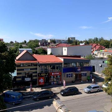 Здам квартиру,4 кімнати
