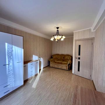 Оболонський просп., 31