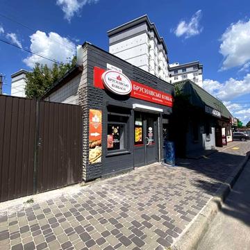 Лютнева, 3-б