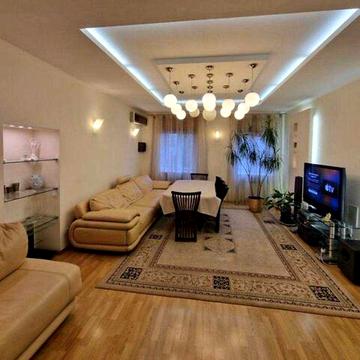 Продам ШИКАРНУЮ сталинку 71м2 ЦЕНТР ремонт, автономка, закрытый двор