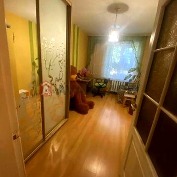 Продам  3 х квартиру центр ул. Савченко