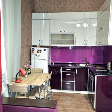 Продаётся гостинка ХТЗ, ул. Мира, 1/5 с ремонтом и мебелью