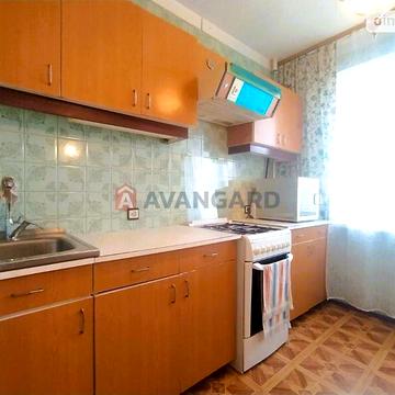 Продаж 3к Квартира Петровського вулиця
