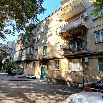 Продаж 2к Квартира Решата Аметова (Романа Кармена) вулиця