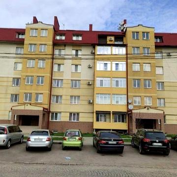 Здається велика однокімнатна біля Карпатії