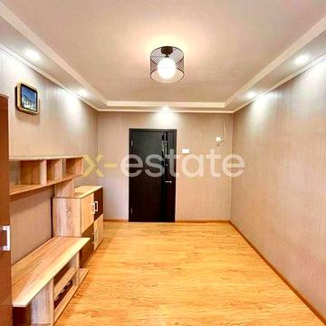 Продам квартиру в районі просп. Івана Мазепи (Петровського)