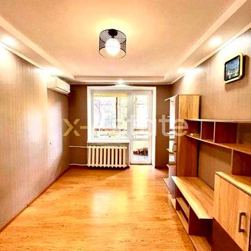 Продам квартиру в районі просп. Івана Мазепи (Петровського)