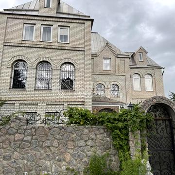 Підгородня вулиця