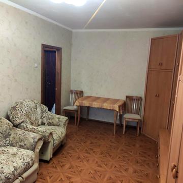Романа Атаманюка вул., 31
