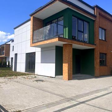 Продаж котеджу с.Зубра вул Івана Франка 23 ЖК Капітель