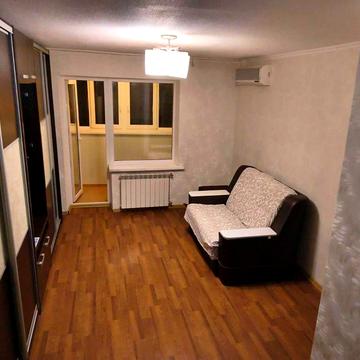 Здаю 1 к. кв. вул. Лук’янівська 9. 35/18/5, 4/9 Шевченківський