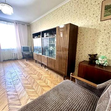 Двокімнатна квартира в доглянутому будинку, Русанівська набережна 6
