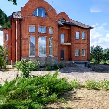 Якщо простір це девіз Вашої родини, то цей  будинок  саме для Вас
