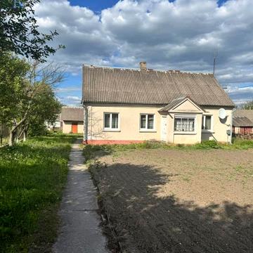 Молодіжна