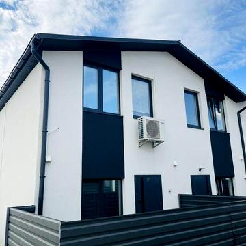 24 000 $ — Таунхаус 48 м² + дворик, Білогородка