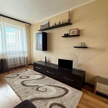 Продаж 1к Квартира Гайдамацька (Струтинської) вулиця ЖК Семья