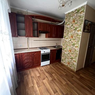 Дубенська вул., 44