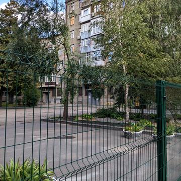 Гіршмана вул., 17