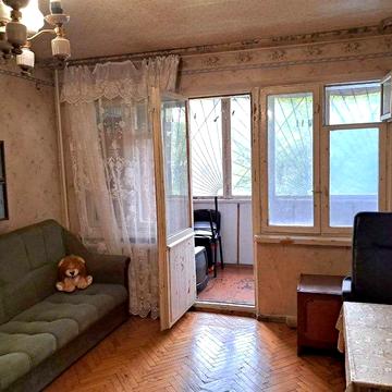 Продаж 1-кімнатної квартири біля метро та парку (Голосієво)